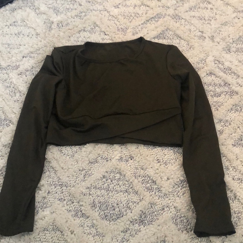 Brown long sleeve crop top